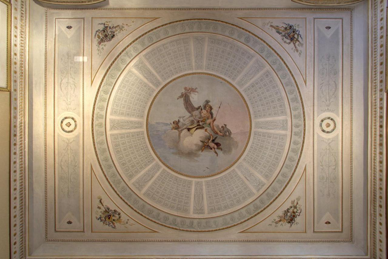 Doge Stair, Gorgeous - Bbc Venice Grand 2024 Tour Recorded Here! Экстерьер фото