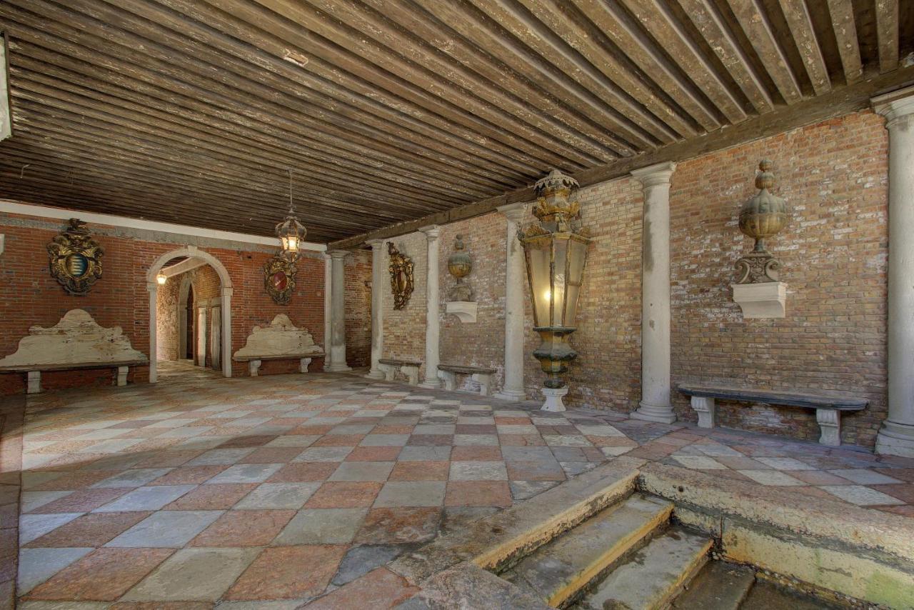 Doge Stair, Gorgeous - Bbc Venice Grand 2024 Tour Recorded Here! Экстерьер фото
