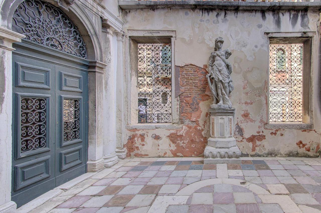 Doge Stair, Gorgeous - Bbc Venice Grand 2024 Tour Recorded Here! Экстерьер фото